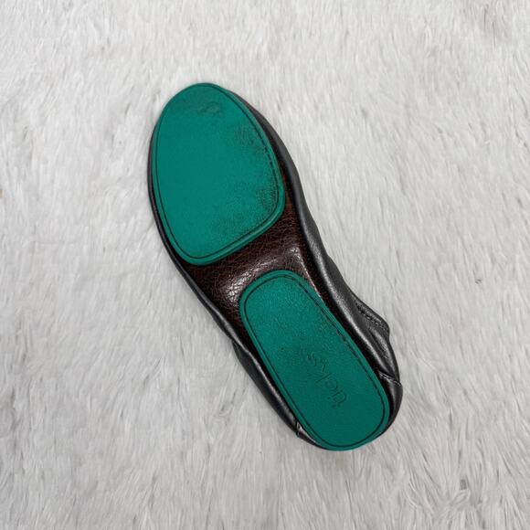 TIEKS / classic metallic silver slip on flat replacement amputee SINGLE ONLY / 8 - Picture 2 of 4